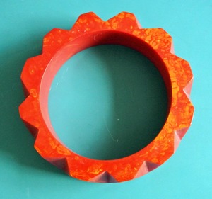 Bracelets en résine tendance : design viral, couleur unie, personnalisables, vente en gros directe usine - Product Image 1