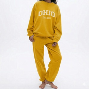 Ensemble de vêtements de sport personnalisé, chaud d'hiver, en coton, à manches longues, couleur vive, style urbain, col carré uni, survêtement - Product Image 2