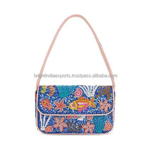Sac de soirée artisanal bleu perlé à motif poissons et étoiles de mer, sac à bandoulière à rabat - Product Image 1