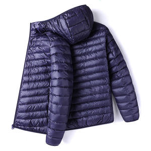 Nouvelle veste pour homme au design élégant et chaleureux, avec poches zippées et patchwork - Product Image 2