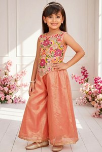 Ensemble Sharara traditionnel en tissu sergé brodé pour filles |   Tenues de fête et de soirée sans plis - Product Image 4