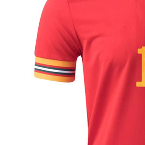 Uniforme de Fútbol Personalizado Más Vendido, Jersey de Fútbol Sublimado con Estampado, Pantalones Cortos Transpirables de Secado Rápido, Kit de Equipo, Venta al Por Mayor de Fábrica - Product Image 3
