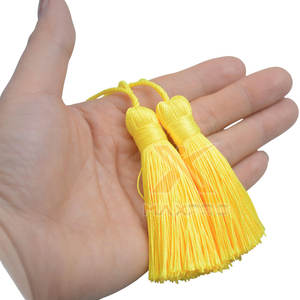 Borlas de Hilo Metálico Personalizadas a Bajo Precio, Borlas de Hilo Metálico de Tela Suave en Grandes Cantidades - Product Image 3