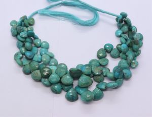 Perles de turquoise naturelle d'Arizona facettées en forme de cœur, taille 7 à 9 mm, qualité supérieure, pierres précieuses authentiques de turquoise d'Arizona. - Product Image 1