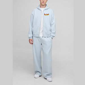 Conjunto Deportivo de Algodón 100% al por Mayor, Sudadera con Capucha y Pantalones Deportivos con Cordón Ajustable, Hombros Caídos, Logotipo Personalizado, 220g - Product Image 1