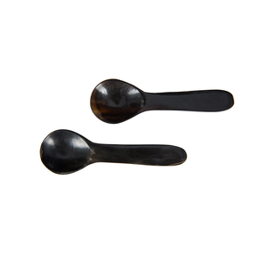 Cuillère en corne de buffle polie à la main, de qualité supérieure, pour la table, la crème glacée et les desserts, à prix avantageux - Product Image 1