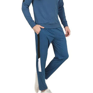 Pantalon de jogging évasé pour homme, 100% coton molletonné respirant, idéal pour le fitness, la gym et le streetwear. - Product Image 2