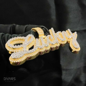 Colgante de Plata de Ley 925 con Baño de Oro de 18K y Moissanita VVS, con Nombre Personalizado en Cursiva de Dos Tonos para Hombre - Product Image 2