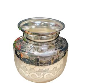 Kalash en aluminium fabriqué en Inde pour les cérémonies de puja hindoues, le culte des temples et les pratiques religieuses sacrées, décoration intérieure - Product Image 1