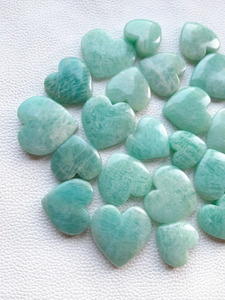 Pierre précieuse naturelle en amazonite verte, forme cœur, cabochon, mélange de couleurs multibrillantes, tailles variées pour la fabrication de bijoux, calibrée, 15x15 mm - Product Image 4