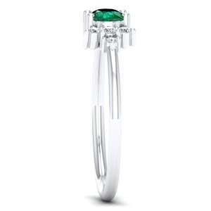 Bague REYES au design intemporel en or massif 14 carats avec moissanite certifiée GRA, taille ovale, 0,5 carat, émeraude, bijoux fins exclusifs - Product Image 3