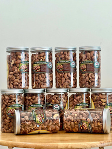 Nueces de Anacardo Premium OEM ODM Exportación Vietnam Nueces de Anacardo Tostadas y Saladas con Cáscara Suministro a Granel Fabricante de Frutos Secos Envasados al Vacío - Product Image 6
