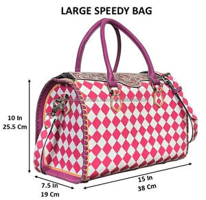 Bolso de Viaje de Lujo Moderno, Bolso Grande de Cuero a Cuadros Hecho a Mano, Bolso Bandolera para Mujer - Product Image 2