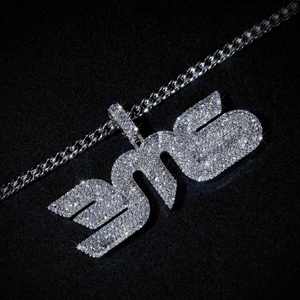 จี้ห้อยคอฮิปฮอปสั่งทำพิเศษสุดหรู ประดับเพชรโมอิสซาไนต์ VVS เงินแท้ 925 ชุบทอง ผ่านการทดสอบเพชร - Product Image 3