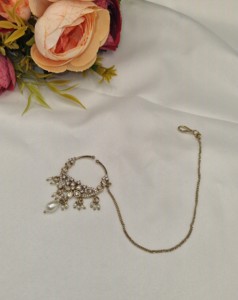 Wholesale Traditional Kundan Nose Ring with Chain Ethnic Antique Gold Plated Pearl Stone Nath Bridal <b>Wedding</b> Jewelry <b>Accessories</b> - Product Image 5