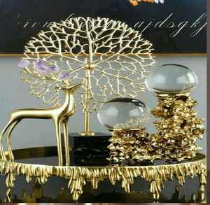 Supports de pétales de lotus dorés luxueux à double couche pour une décoration de table élégante ; disponibles à prix de gros. - Product Image 4