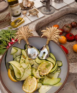 Ensemble de cuillères en cuivre faites à la main, cuillères en métal martelé avec manche noir torsadé pour la cuisine et le service - Product Image 6