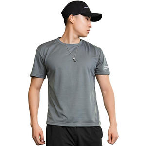 Camiseta Deportiva Blanca de Manga Corta para Hombre, Cuello Redondo, Corte Ajustado, 100% Algodón, Absorbe la Humedad, Impresión por Transferencia de Calor, Personalizada con el Logotipo del Equipo en la Parte Delantera - Product Image 5