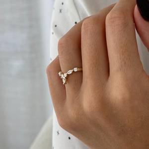 Bague de mariage en diamant taillé marquise et rond 0,60 TCW, bague de mariage incurvée, bague Art Déco en diamant de laboratoire - Product Image 2