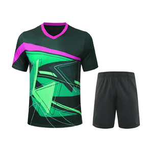 Ensemble uniforme de tennis professionnel pour hommes avec maillot respirant et short extensible pour les entraînements et les matchs - Product Image 1