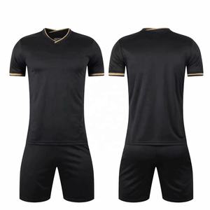 Nueva Llegada, Uniformes de Fútbol para Hombre de la Mejor Calidad, Diseño Personalizado, Ropa Deportiva Transpirable para Entrenamiento. - Product Image 1