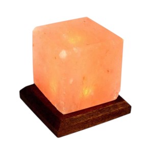 Lampe en sel de l'Himalaya carrée, polie, sculptée, artisanale, toucher naturel, décoration d'intérieur, style moderne - Product Image 1