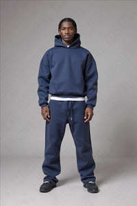 Conjunto Deportivo de Moda con Estampado Urbano, Transpirable, con Sudadera Corta de Hombros Caídos y Pantalones Jogger, 100% Algodón - Product Image 2