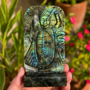 Statue de Shreenathji Krishna en labradorite, 5 pouces, sculptée à la main, idole de dieu hindou, éclat bleu doré, décoration d'autel - Product Image 1
