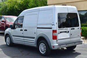 Minivan de Carga Usada, Modelo Antiguo, Lista para Enviar, Ford Transit Connect XLT 2012 - Product Image 2
