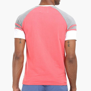 T-shirt personnalisé pour homme, coupe décontractée, col rond, style streetwear, avec empiècements sur les manches, motif uni - Product Image 2