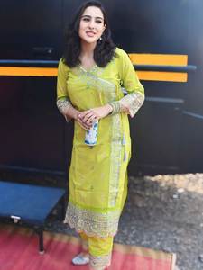 NUEVA Colección de Diseños de Moda para Fiestas - Product Image 2