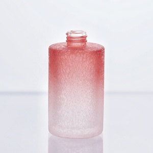 Botellas de Vidrio Transparentes Personalizadas de Alta Calidad al por Mayor de Fábrica, Botellas para Licores de 30 ml, 50 ml y 100 ml con Tapa para Perfume - Product Image 6