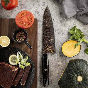 มีดเชฟเหล็กดามัสกัสทองแดงระดับมืออาชีพ มีดทำครัวประสิทธิภาพสูง พร้อมด้ามจับสีดำตามหลักสรีรศาสตร์ - Product Image 2