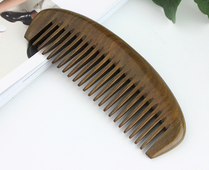 หวีพับไม้จันทน์ หวีพับไม้ หวีเคราไม้ งานฝีมือจากธรรมชาติ - Product Image 1