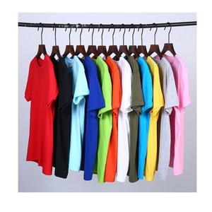 T-shirt pour homme en coton 100% bio, col rond, streetwear, design personnalisé de logo de luxe, impression sérigraphique, provenant du Bangladesh. - Product Image 3