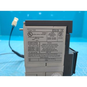 Disjoncteur à boîtier moulé ABB Tmax T2S 80A 3P, d'occasion, pièces d'équipement semi-conducteur de génération précédente - Product Image 2