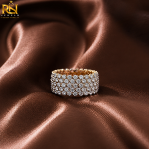 Anillo de Eternidad de Cinco Hileras con Diamantes Cultivados en Laboratorio, Color DEF, Corte Brillante, Oro Sólido, Banda Ancha Pavimentada, 1.5mm, Claridad VVS2 | - Product Image 2