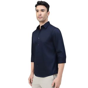 Chemise à col ouvert pour homme en coton riche, unie et élégante – Tissu doux et respirant, coupe classique, manches longues, boutonnée, élégante - Product Image 2