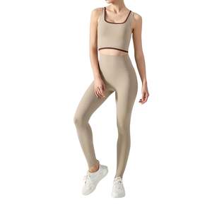 Top Corto de Punto Acanalado para Mujer, Cuello Alto, Sin Mangas, Transpirable, Ajustado, para Gimnasio y Yoga, Venta al por Mayor Personalizada - Product Image 5