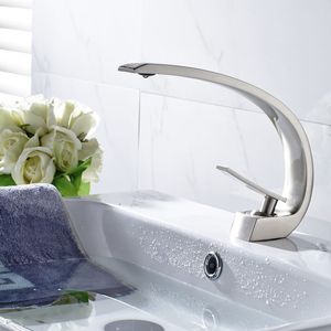 Rubinetto Moderno Monocomando per Bagno, Finitura Nichel Spazzolato, Rubinetto Monoforo per Lavabo o Mobile Bagno - Product Image 4