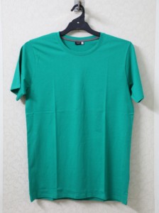 T-shirt uni de haute qualité personnalisé pour hommes et femmes, en coton doux, respirant, léger, idéal pour la personnalisation. - Product Image 3
