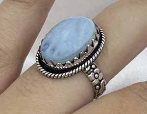 Anillo de ágata azul natural con baño de plata, hecho a mano, con diseño de corte ovalado, joyería para mujer, venta al por mayor, anillo listo para usar. - Product Image 1