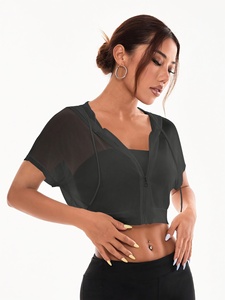 Haut court à capuche en mousseline de soie noire pour femme avec fermeture éclair, manches courtes, couleur unie, respirant, idéal pour l'été - Product Image 6