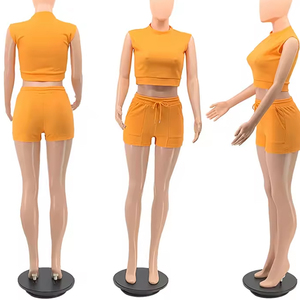 Ensemble de sport 2 pièces tendance 2024 pour femme : débardeur court et short de yoga, fitness, loisirs à domicile, couleur unie, sexy, streetwear d'été - Product Image 6
