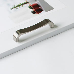 Tirador de Gabinete Moderno de Aleación de Zinc con Diseño Ondulado, Acabado Níquel Cepillado, para Cocina, Baño, Armarios y Mesitas de Noche, a Precio Económico - Product Image 4