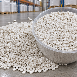 Nuevo Lote de Masterbatch de Carbonato de Calcio de Grado Superior y Gránulos Pequeños para Película Soplada y Película de Extrusión en Forma de Pellets - Product Image 1