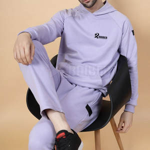 Conjunto Deportivo para Hombre de Alto Rendimiento, Hecho con Materiales de Calidad que Ofrecen Comodidad y Estilo - Product Image 4