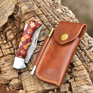 Cuchillo Plegable de Acero de Damasco Hecho a Mano con Mango de Mosaico de Madera – Navaja de Bolsillo Personalizada con Funda de Cuero, Regalo EDC para Exteriores - Product Image 5