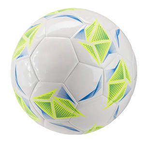Séances de formation professionnelles conçues sur mesure avec impression de logo personnalisé par le fabricant, ballon de football pakistanais taille 5, fabriqué à la machine. - Product Image 4