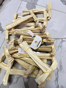 Porte-gobelets en bambou tressé durable, fabriqué au Vietnam, pour la livraison de café à emporter, les restaurants et les cafés - Product Image 2